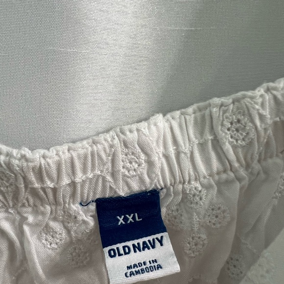 NWOT Eyelet Tie Strap White Summer DressWith Pockets - Picture 4 of 5